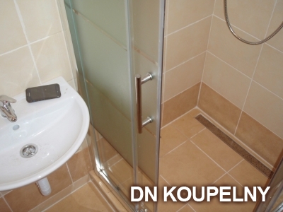 44-680-sprchovy-kout-varianta-s-dlazbou-a-obklady-ostrava-small.jpg