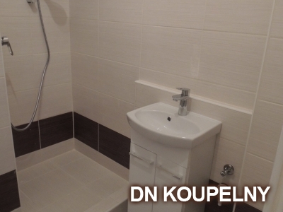 35-632-sprchove-kouty-ostrava-realizace-bez-vanicky-small.jpg